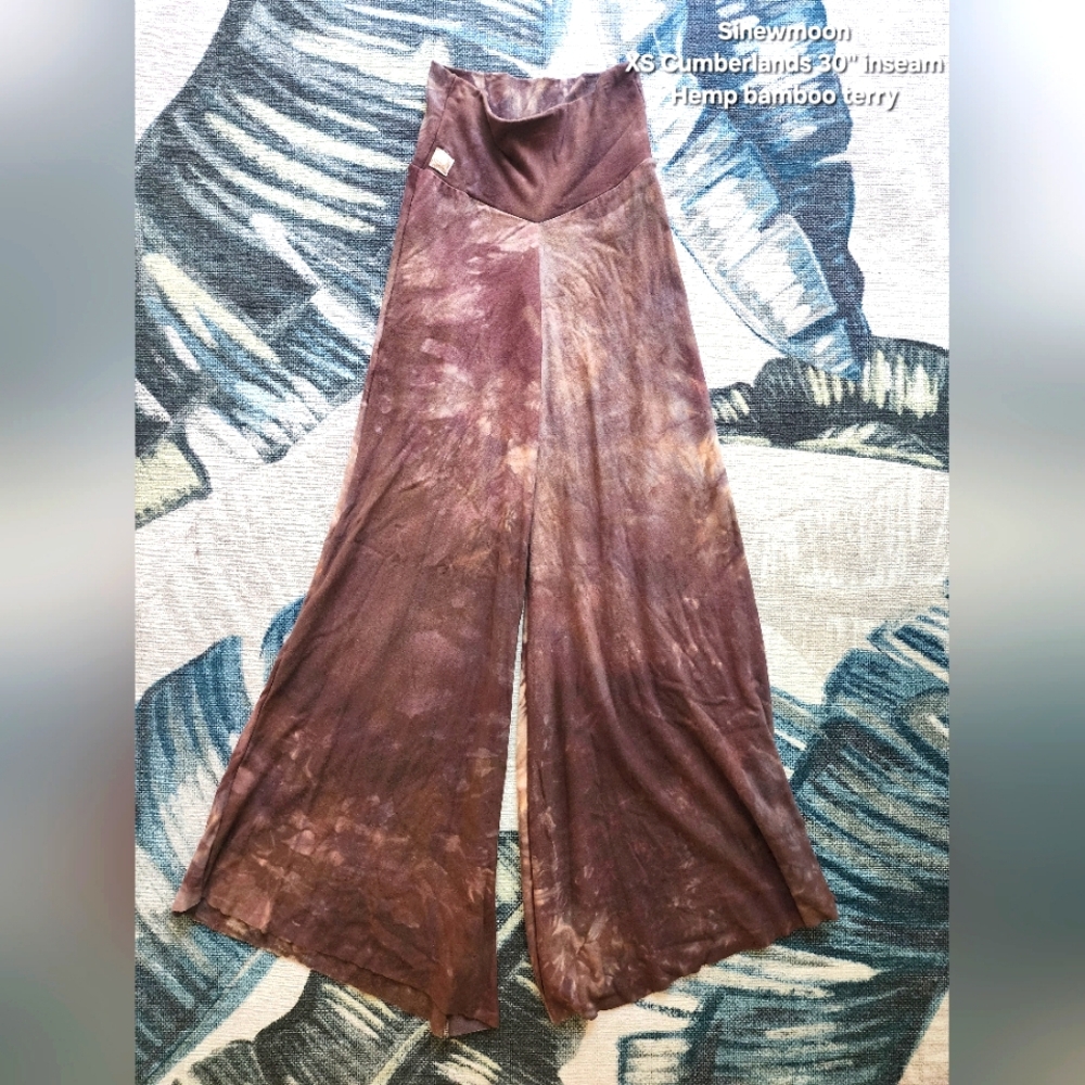 Sinewmoon Cumberland Gauchos XS